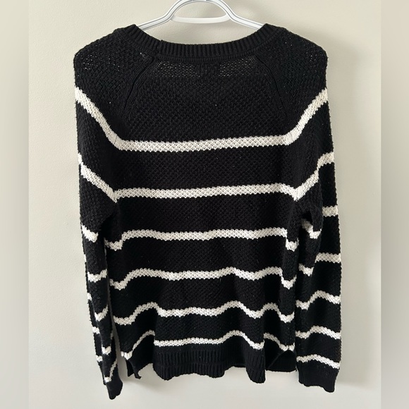 Women’s crewneck sweater - Picture 2 of 3